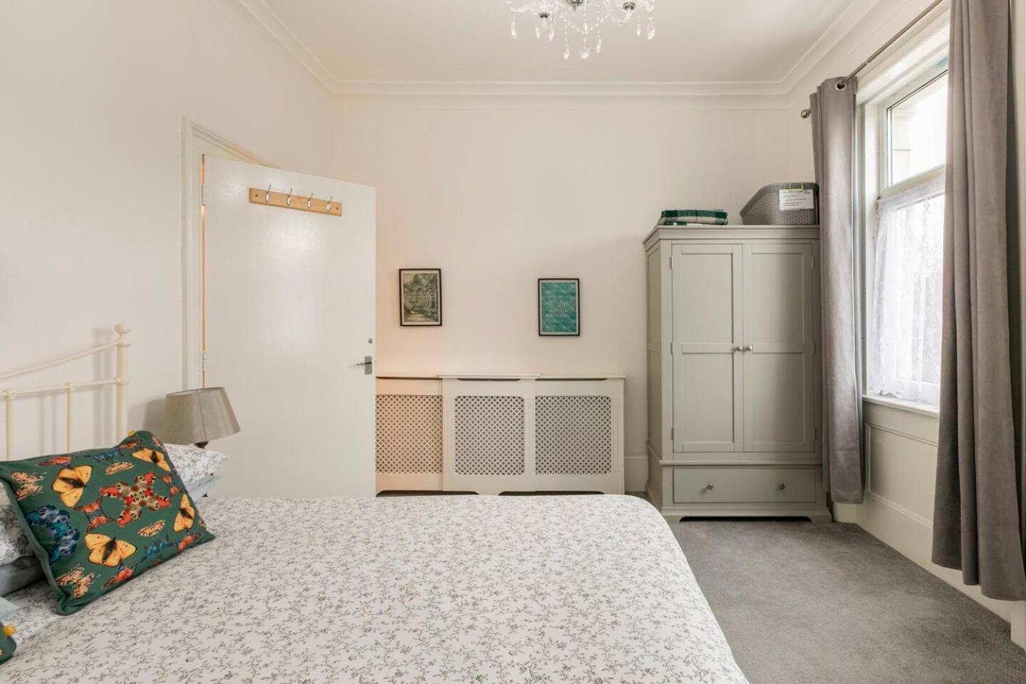 4 Bed Home 3 Mins From Harbour + Sandy Beach Folkestone Esterno foto